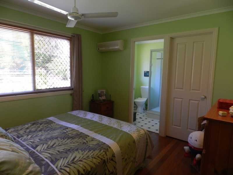 4 Darragh Street, Tannum Sands QLD 4680