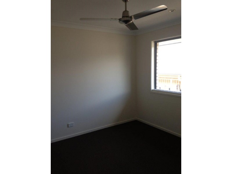 42 Briffney Street, Kirkwood QLD 4680