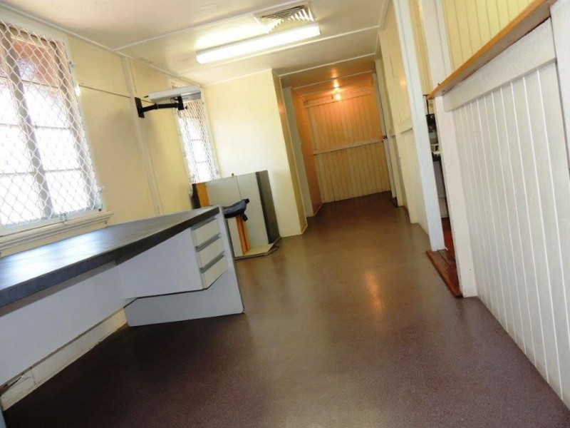 169 Auckland Street, Gladstone QLD 4680