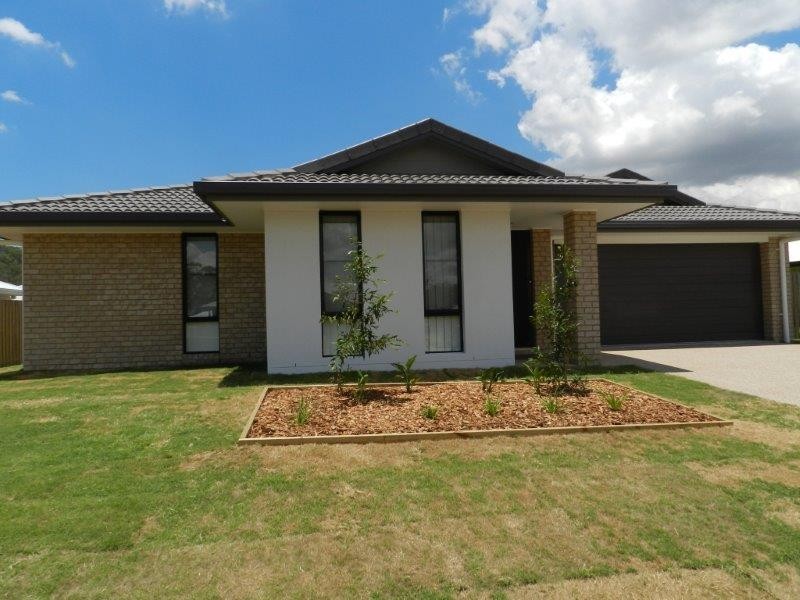 14 Sundew Street, New Auckland QLD 4680