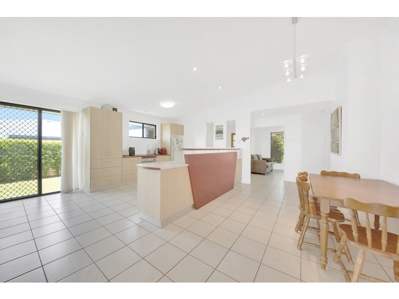 16 Clipper Terrace, South Gladstone QLD 4680