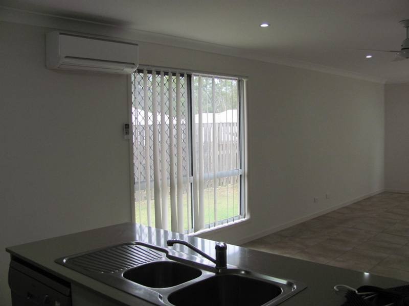 37 Clover Crescent, Boyne Island QLD 4680