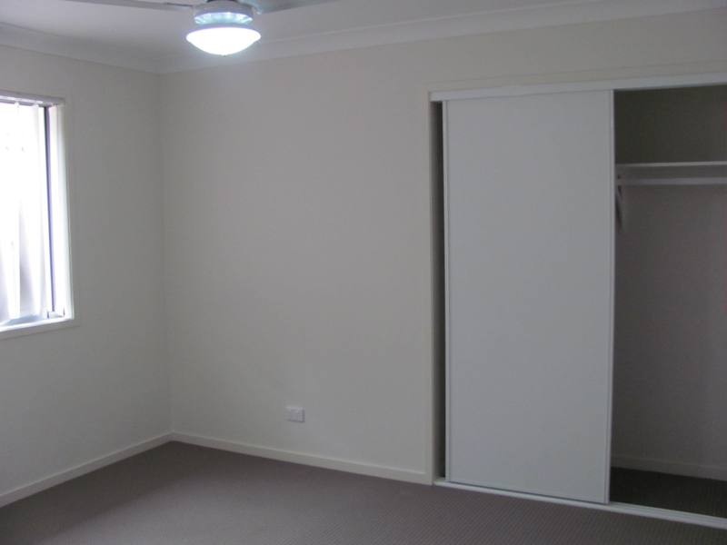 37 Clover Crescent, Boyne Island QLD 4680