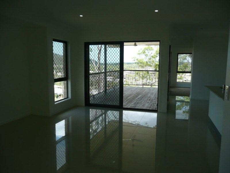 11 Eucalyptus Place, New Auckland QLD 4680