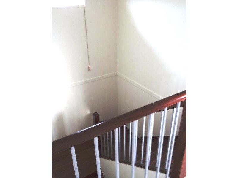 19 Florey Place, Kirkwood QLD 4680