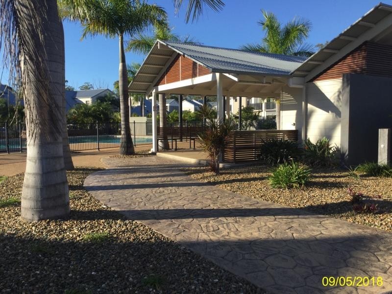 11/1 Michel Place, Telina QLD 4680