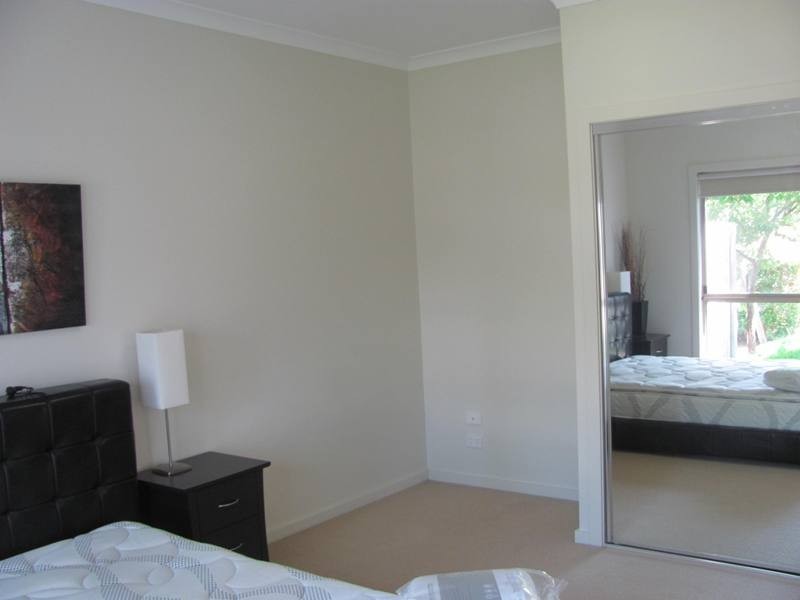 11/1 Michel Place, Telina QLD 4680