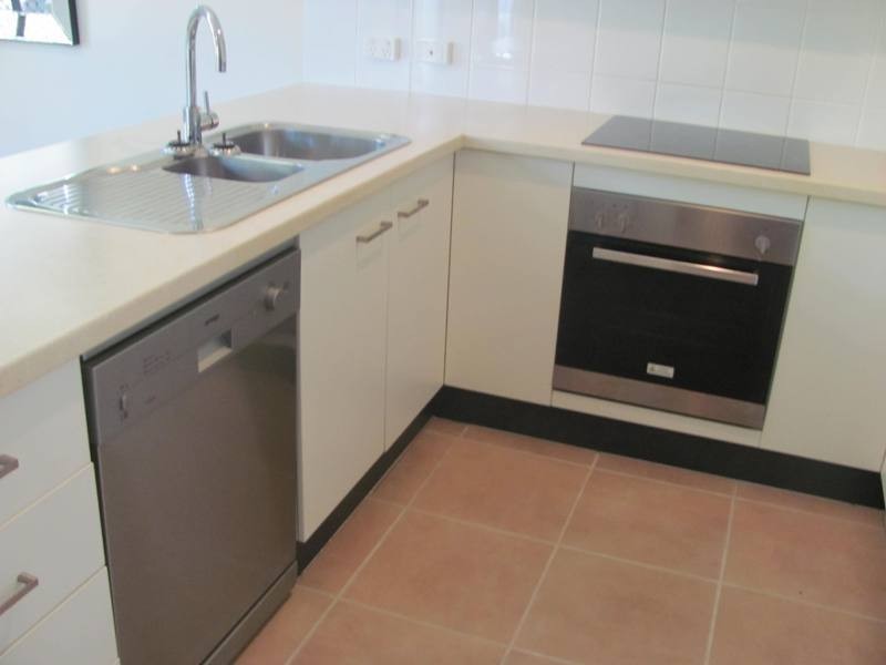 23/1 Michel Place, Telina QLD 4680
