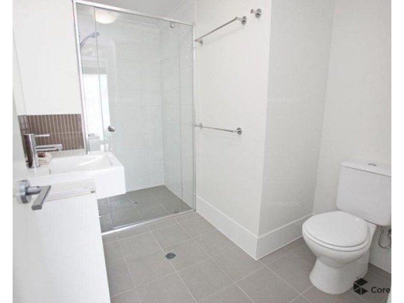 236/75 Central Lane, Gladstone QLD 4680