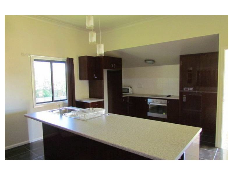 168 Oaka Street, South Gladstone QLD 4680