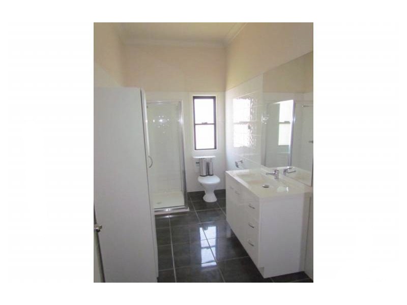 168 Oaka Street, South Gladstone QLD 4680