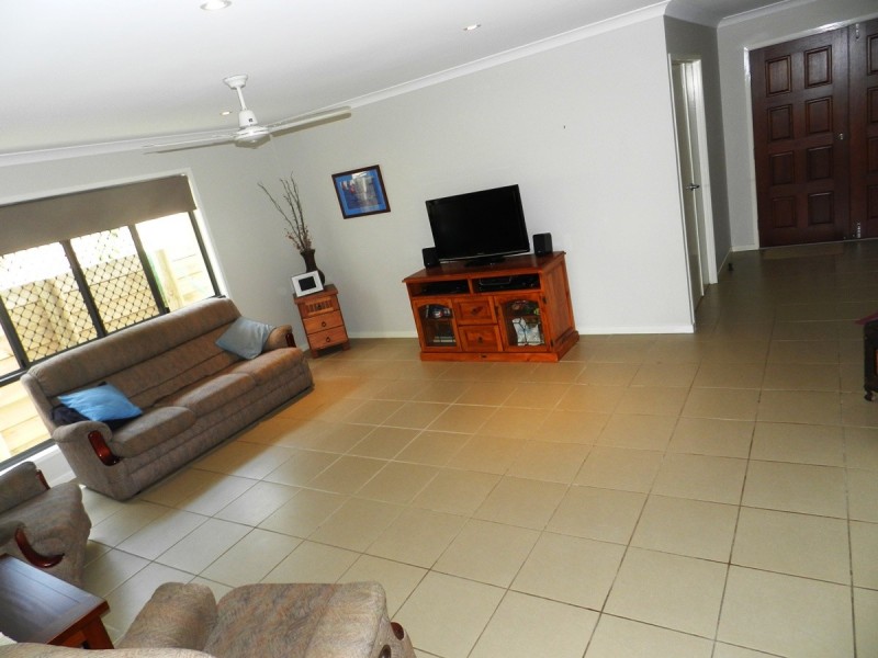 16 Oasis Court, South Gladstone QLD 4680