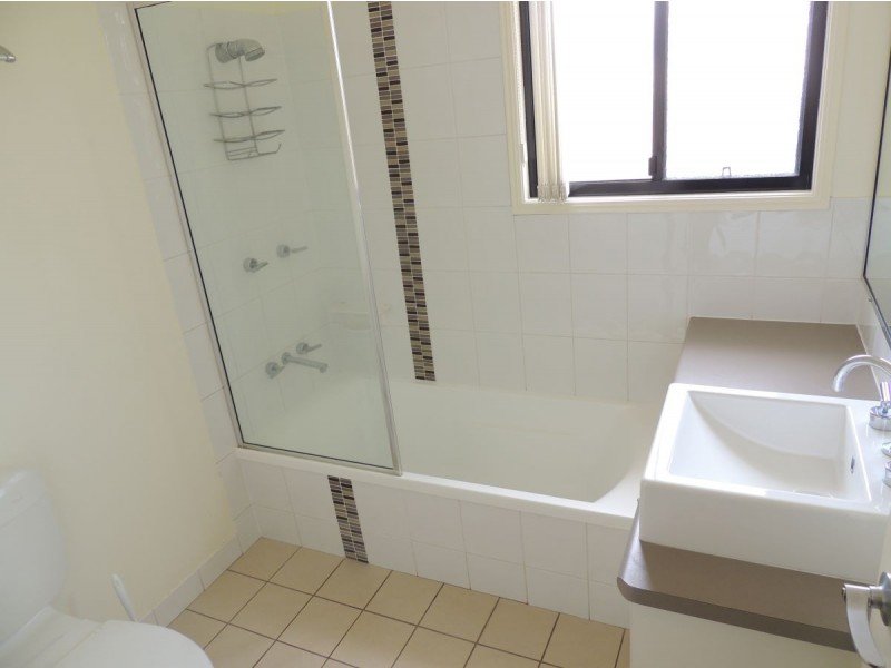 6 – 57 Barney Street, Barney Point QLD 4680