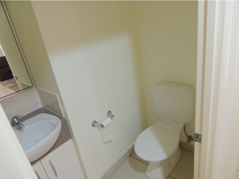 6 – 57 Barney Street, Barney Point QLD 4680