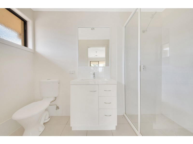 18 Melaleuca Place, Glen Eden QLD 4680