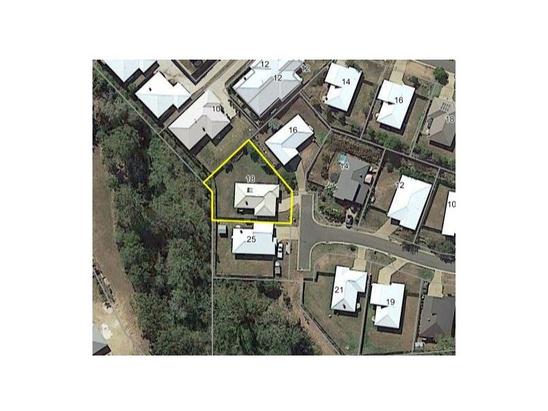 18 Melaleuca Place, Glen Eden QLD 4680