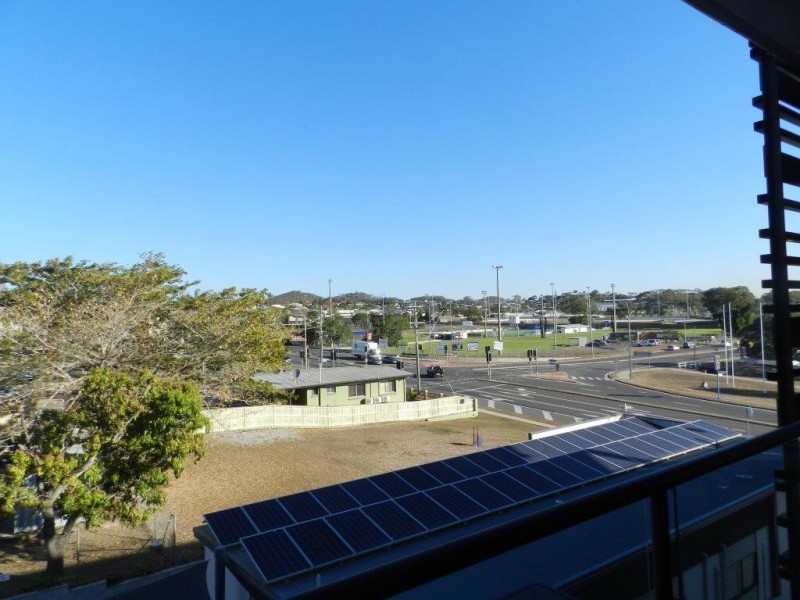 235/75 Central Lane, Gladstone QLD 4680