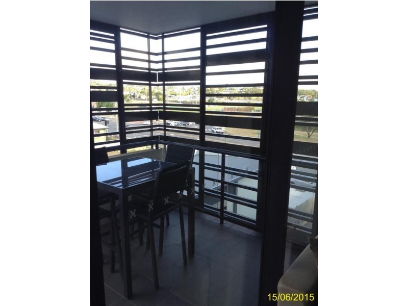 235/75 Central Lane, Gladstone QLD 4680