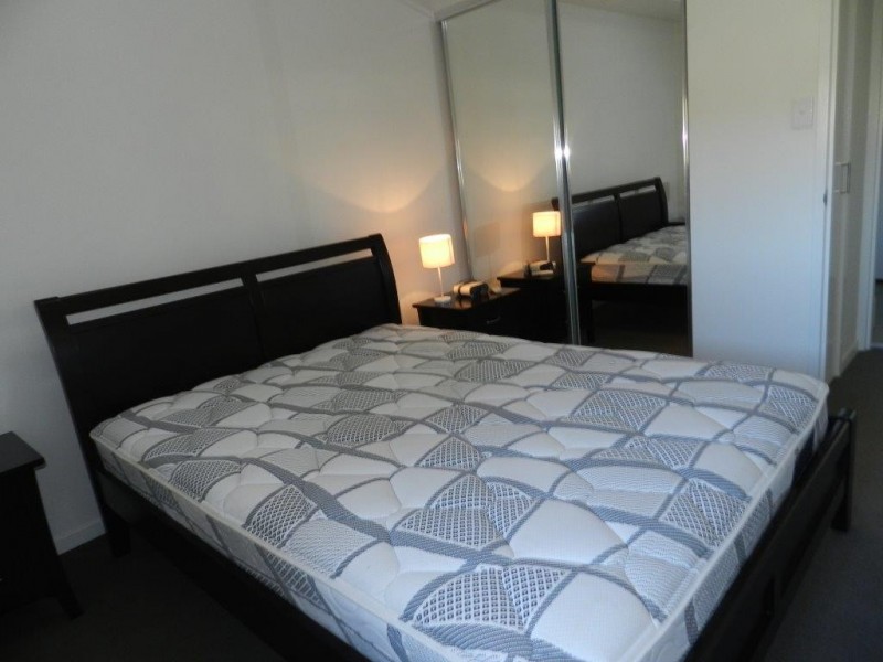 235/75 Central Lane, Gladstone QLD 4680
