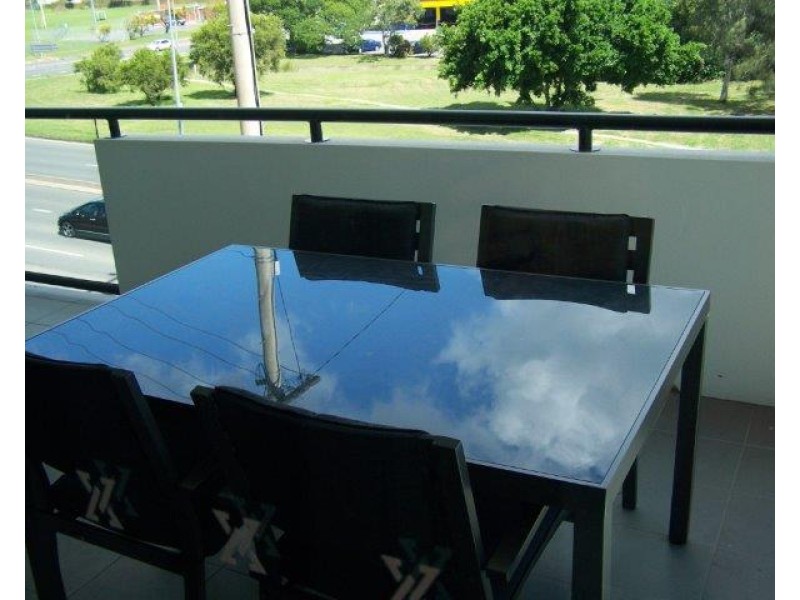 228/75 Central Lane, Gladstone QLD 4680