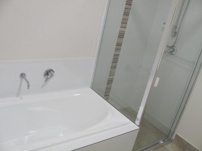 30 Clover Crescent, Boyne Island QLD 4680