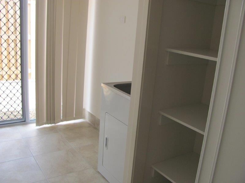 30 Clover Crescent, Boyne Island QLD 4680