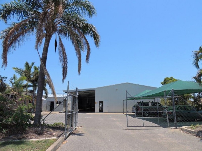 9 Hilliard Street, Gladstone QLD 4680