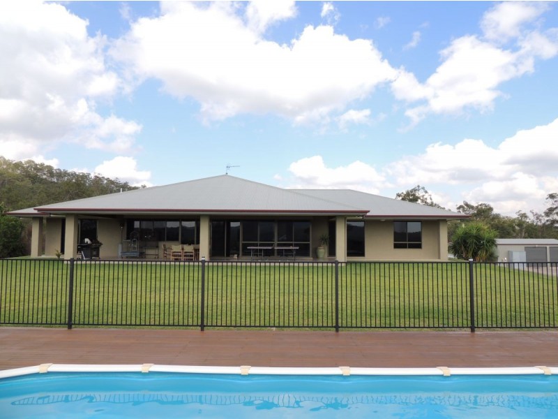 66 Luana Cres, Beecher QLD 4680