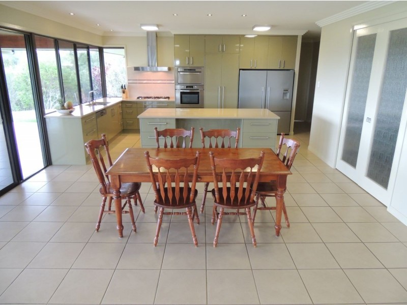 66 Luana Cres, Beecher QLD 4680