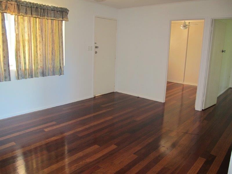 2/21 Walters Avenue, West Gladstone QLD 4680