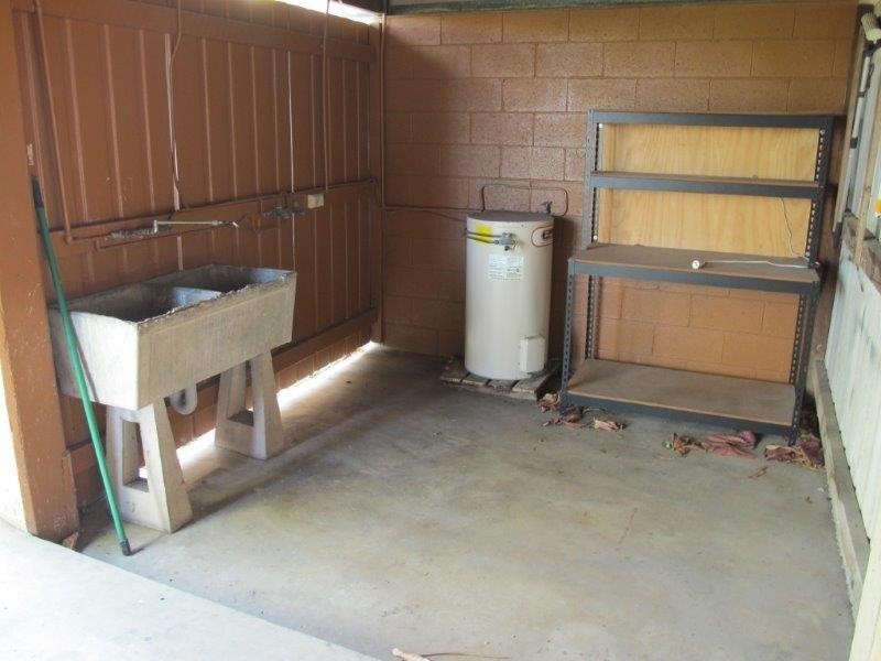 2/21 Walters Avenue, West Gladstone QLD 4680