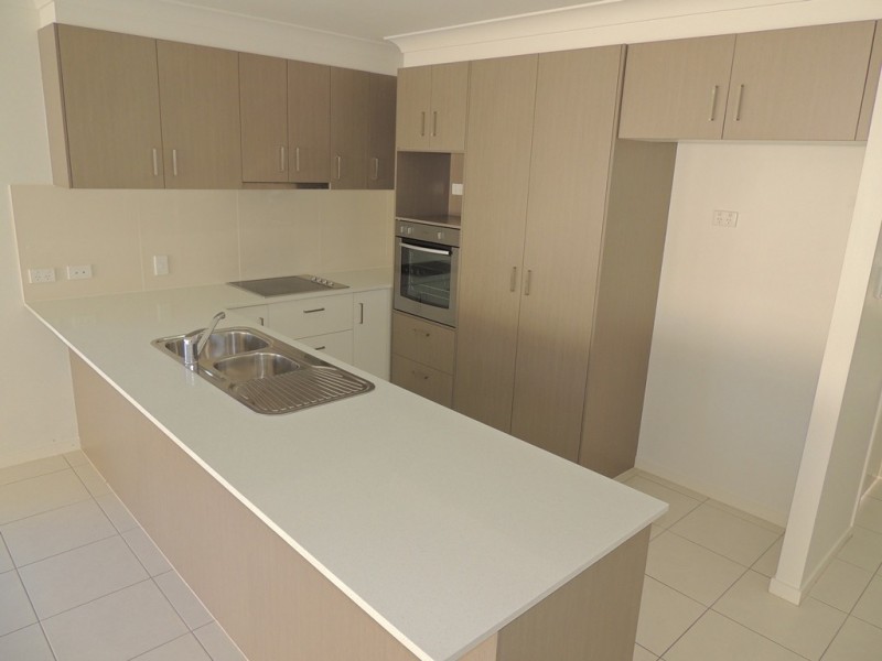 26 Seagull boulevard, Kirkwood QLD 4680