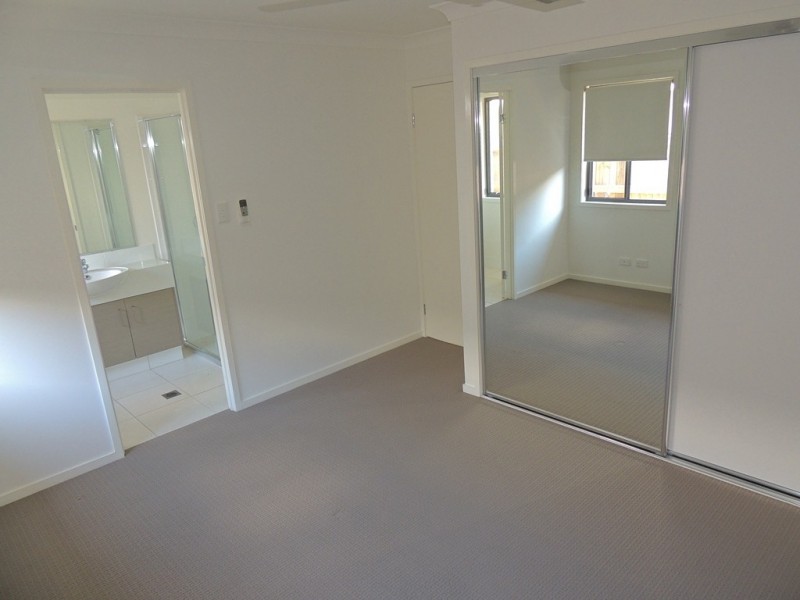 26 Seagull boulevard, Kirkwood QLD 4680