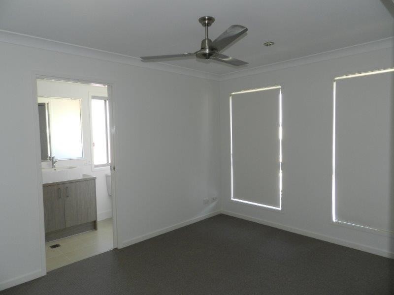 8 Blaxland Court, Glen Eden QLD 4680