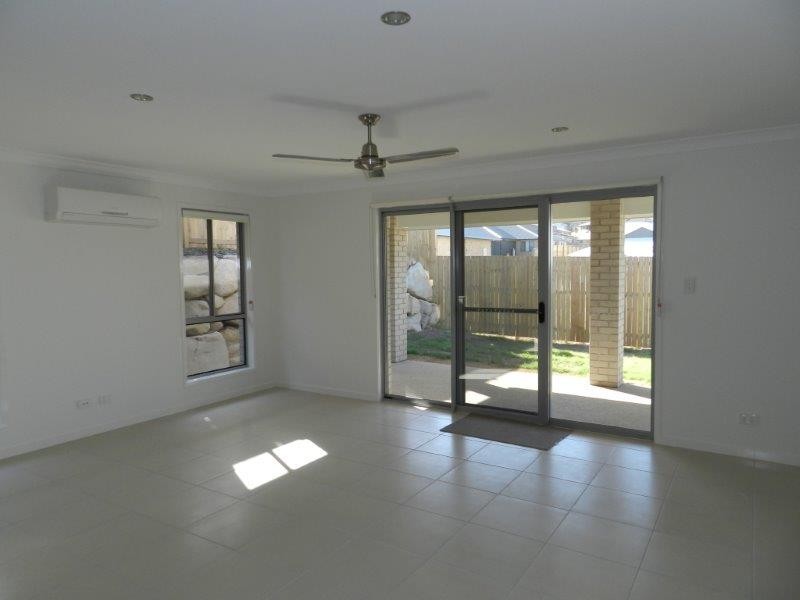 8 Blaxland Court, Glen Eden QLD 4680