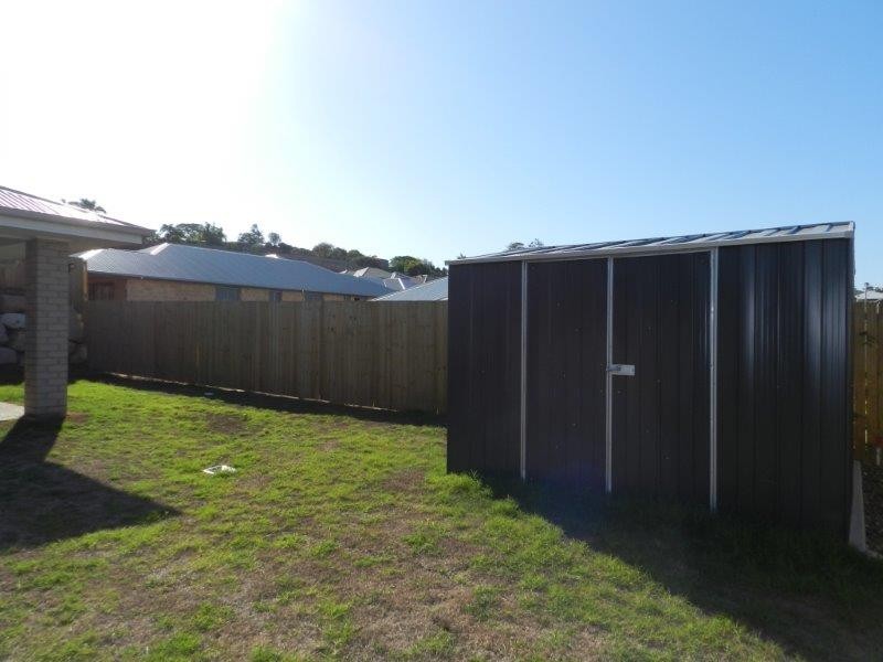 8 Blaxland Court, Glen Eden QLD 4680