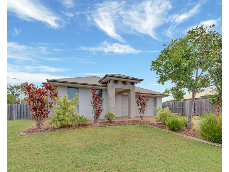 1 Thornbill Street, New Auckland QLD 4680