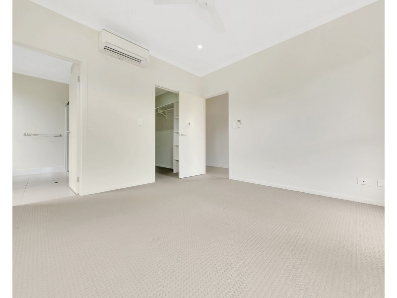 1 Thornbill Street, New Auckland QLD 4680