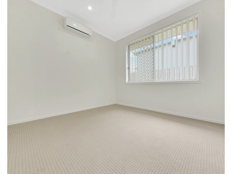 1 Thornbill Street, New Auckland QLD 4680