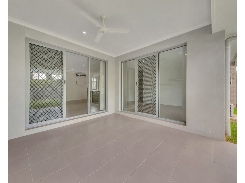 1 Thornbill Street, New Auckland QLD 4680