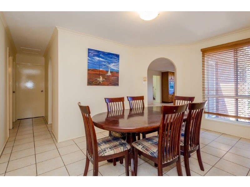 44 Dixon Drive, Telina QLD 4680