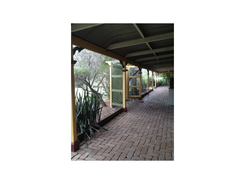 27 Bloomfield Street, Calliope QLD 4680