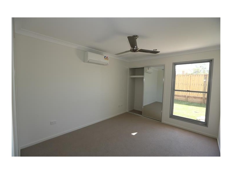 2/20 Harmony Dve., Hill Close,, Clinton QLD 4680