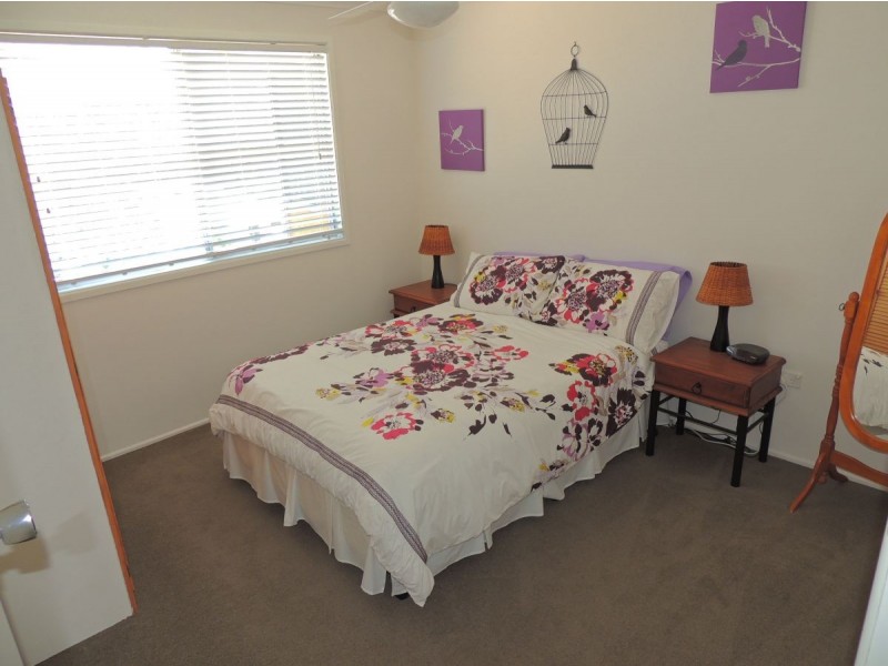 16 Harrier Avenue, New Auckland QLD 4680