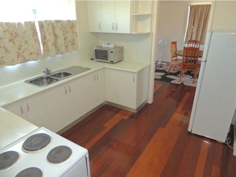 272 Auckland Street, South Gladstone QLD 4680