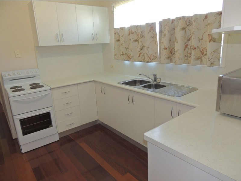 272 Auckland Street, South Gladstone QLD 4680