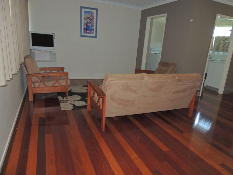 272 Auckland Street, South Gladstone QLD 4680