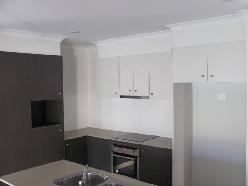 10 Jardine Crescent, Boyne Island QLD 4680