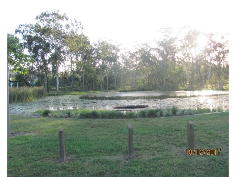 10 Jardine Crescent, Boyne Island QLD 4680