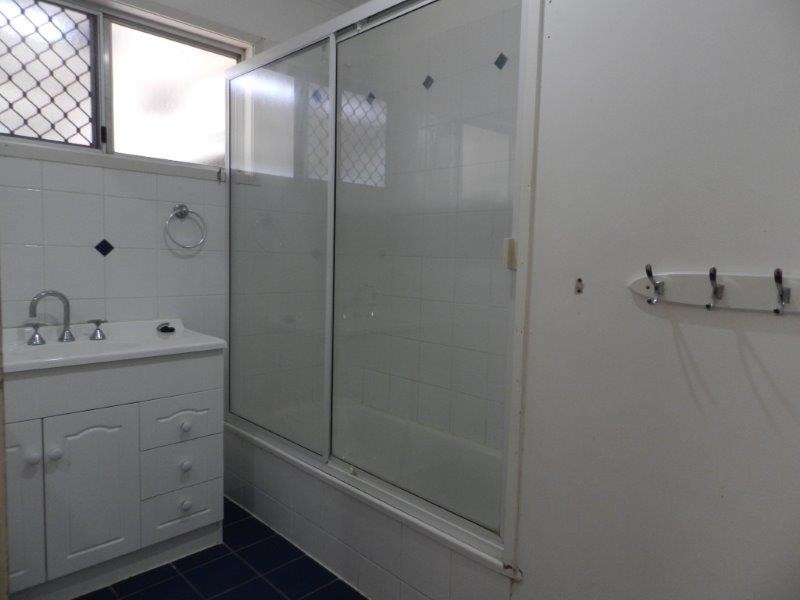 7 Wilkins Street, West Gladstone QLD 4680